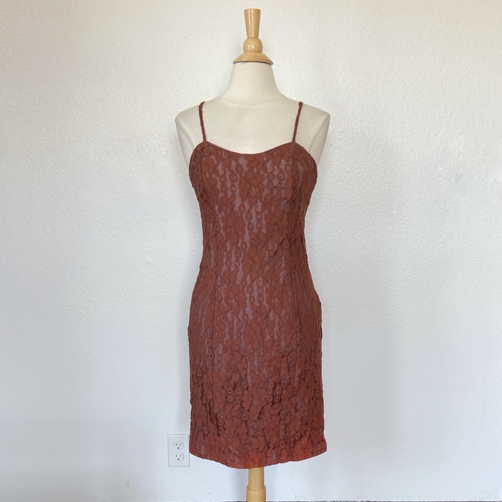 Vintage 70s 80s Brown Lace Sleeveless Sheath Cocktail Dress